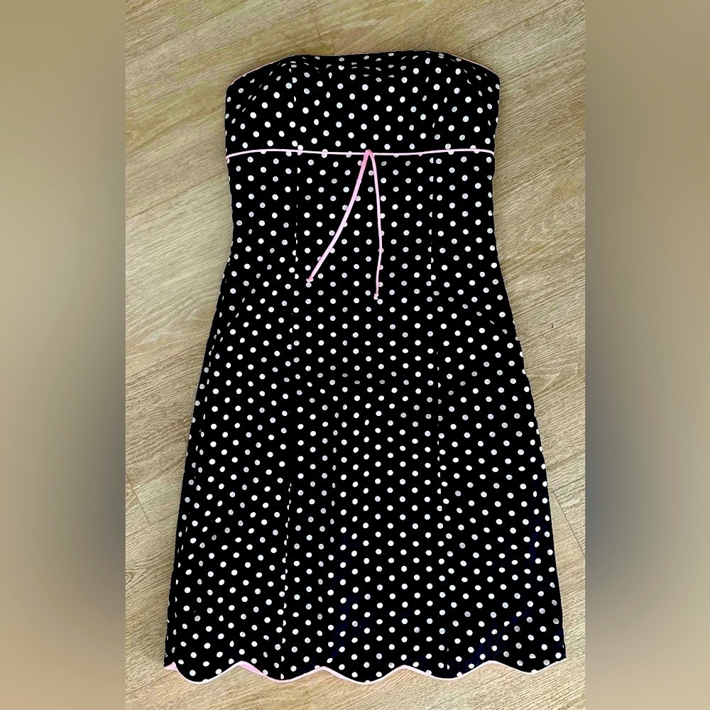 Y2K Strapless Polka Dot Dress w Pink Trim and Scalloped Hem Bottom NWOT